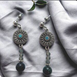 Flower Dangel Earrings